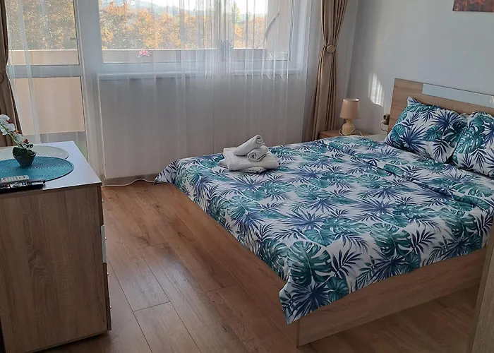 Ap.mihalevi 2bedrooms,living Room&kitchen Appartement Varna