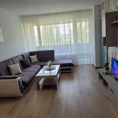 شقة Ap.mihalevi 2bedrooms,living And Kitchen *