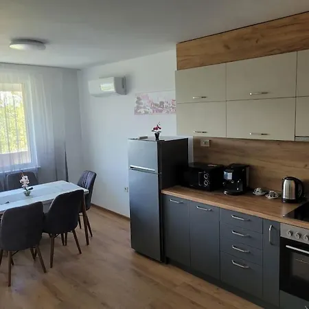 Apartment Ap.mihalevi 2bedrooms,living And Kitchen *